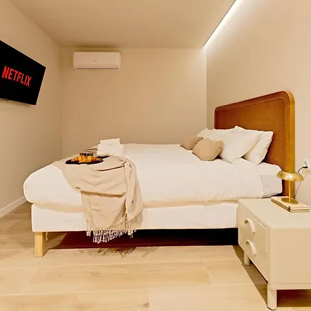 아파트 Saristays Luxury Loft *